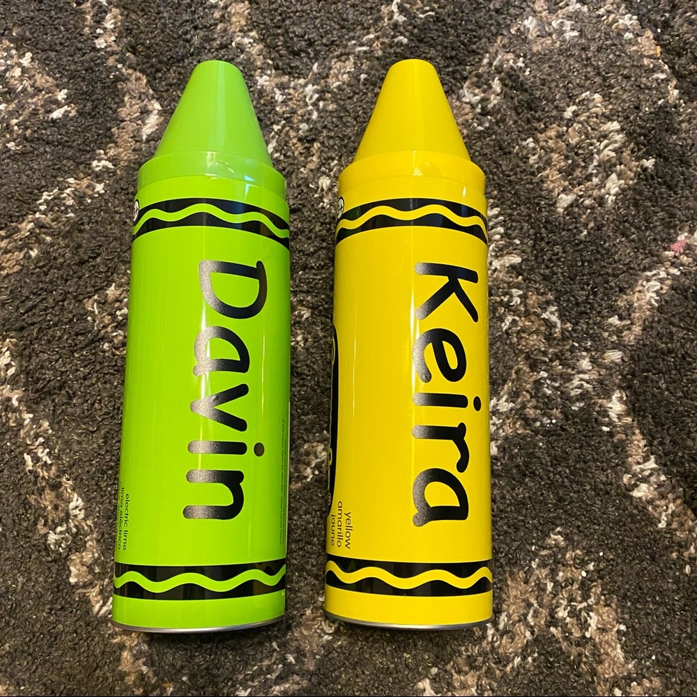 Crayola Bank - Green💚 - Picture 2 of 5